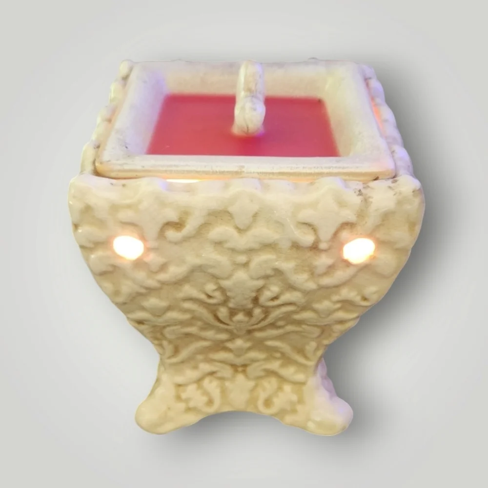 Scentsy Square Urn Style Aroma Lamp with Fleur de Lis Electric Ceramic Warmer